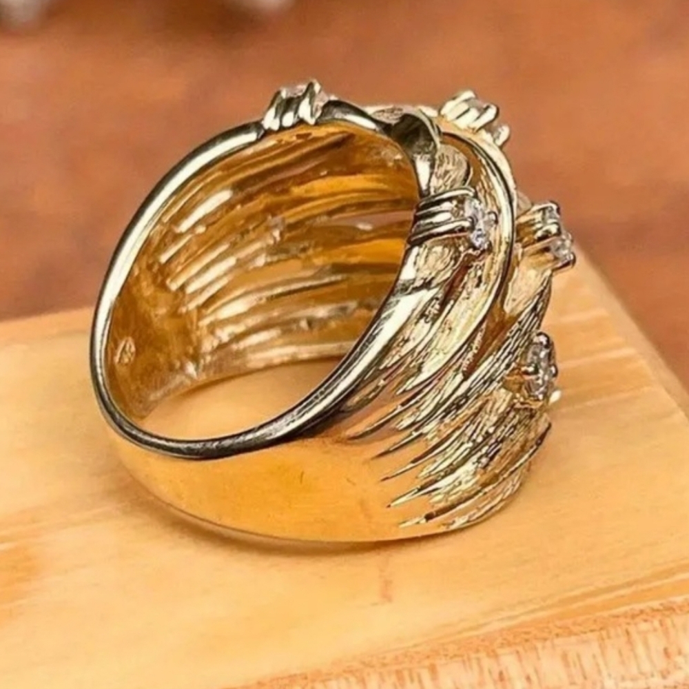 Multi-Layered Inlay Diamond Wide Gold Ring - Picture 3 of 6